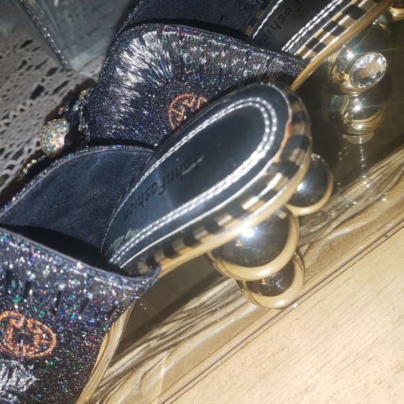 One of a kind Exotic Peep Toe Heels - Picture 8 of 8